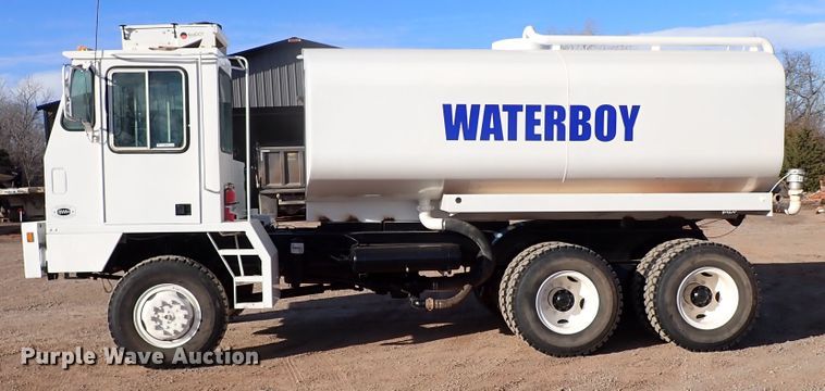 image for item JO9704 Gradall  water wagon