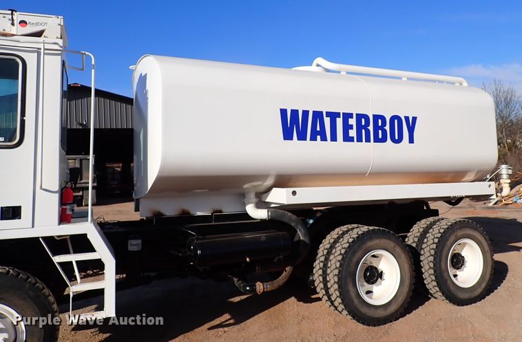 image for item JO9704 Gradall  water wagon