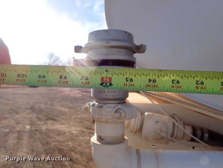 image for item JO9704 Gradall  water wagon