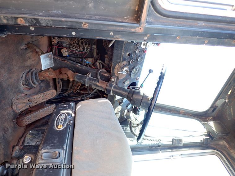 image for item JO9704 Gradall  water wagon