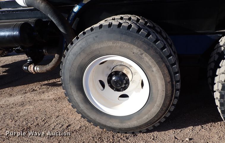 image for item JO9704 Gradall  water wagon