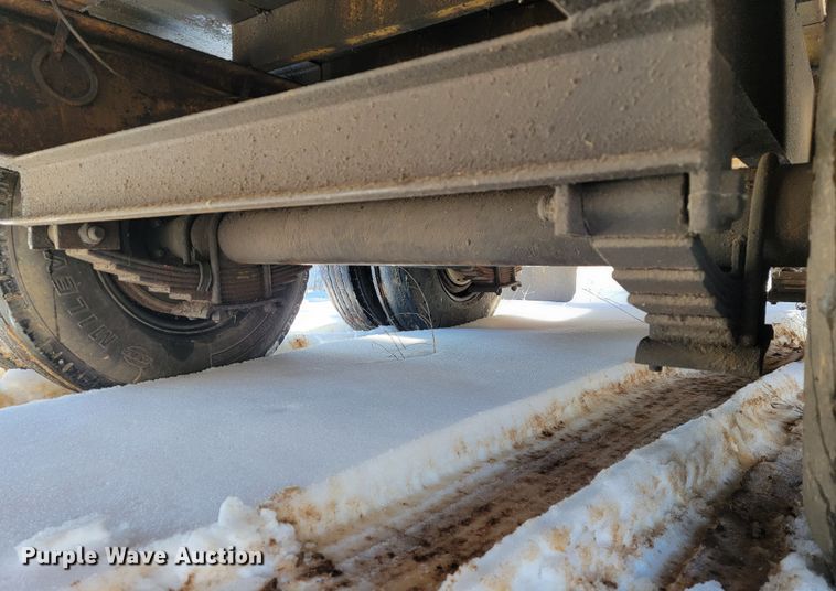 image for item JP9029 2000 Belshe  equipment trailer