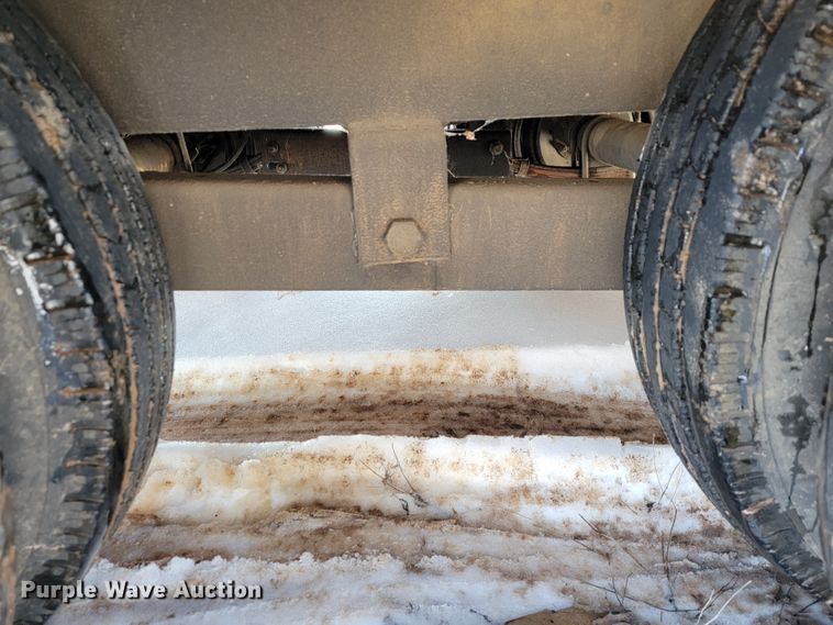 image for item JP9029 2000 Belshe  equipment trailer