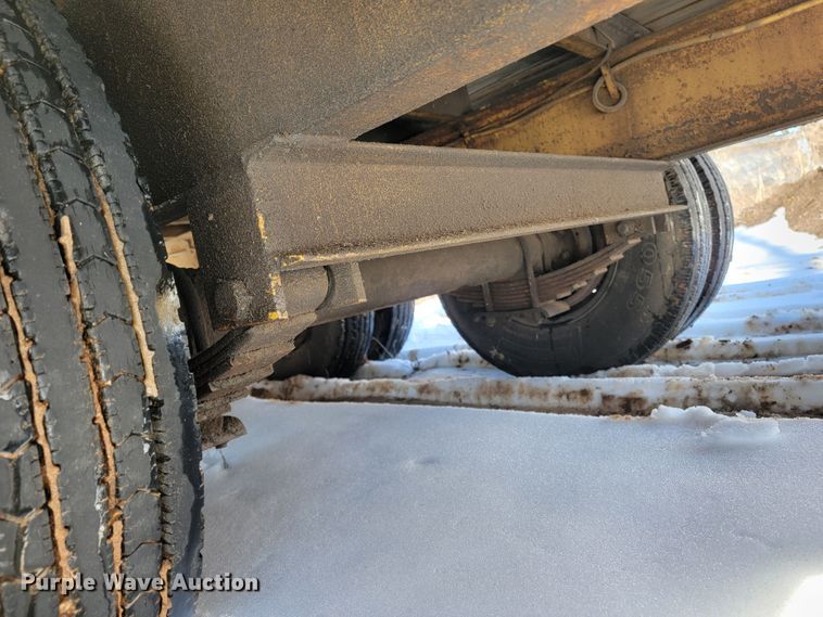 image for item JP9029 2000 Belshe  equipment trailer