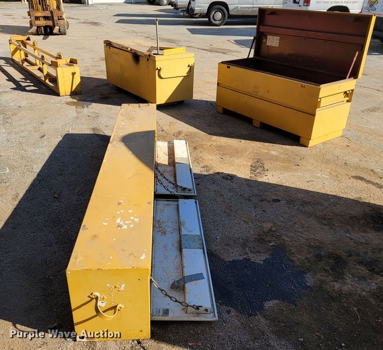 image for item JP9029 2000 Belshe  equipment trailer