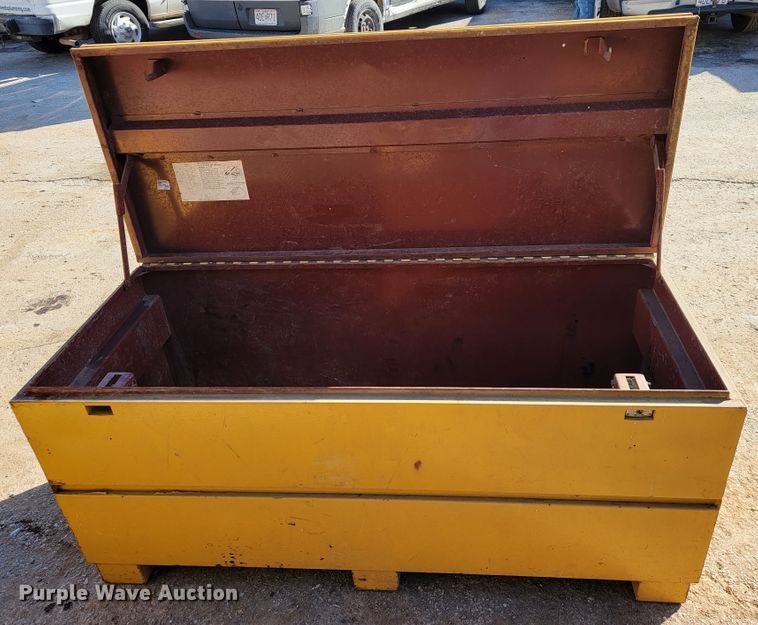 image for item JP9029 2000 Belshe  equipment trailer