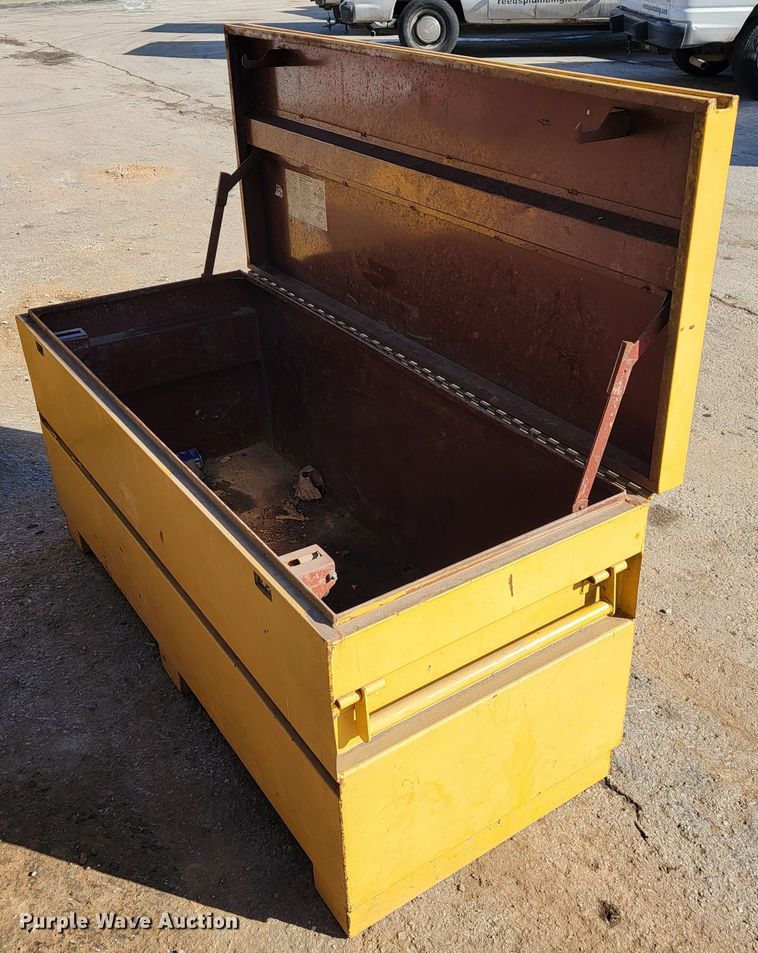 image for item JP9029 2000 Belshe  equipment trailer