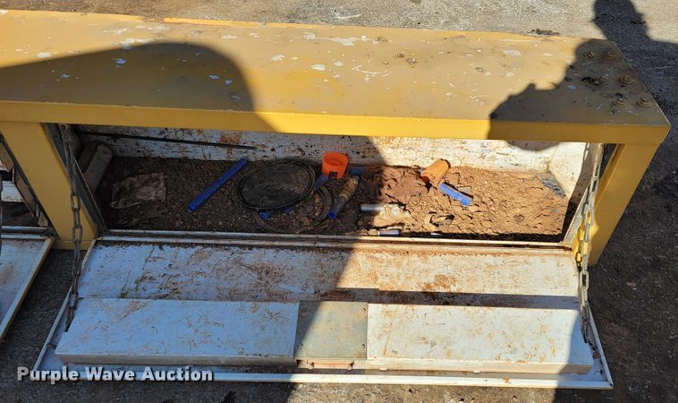 image for item JP9029 2000 Belshe  equipment trailer