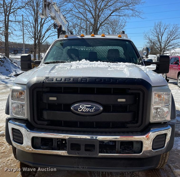 image for item JR9858 2011 Ford F550 Super Duty XL  utility / service truck