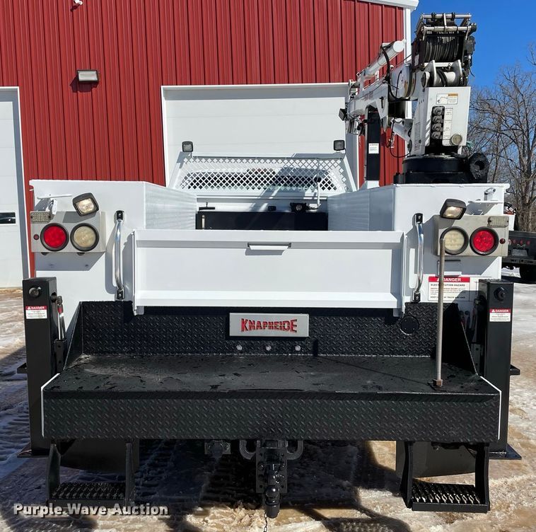 image for item JR9858 2011 Ford F550 Super Duty XL  utility / service truck