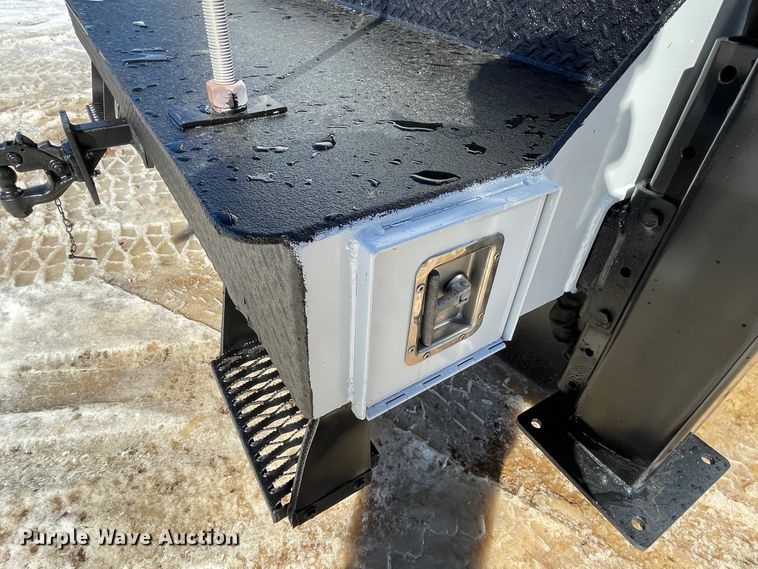 image for item JR9858 2011 Ford F550 Super Duty XL  utility / service truck