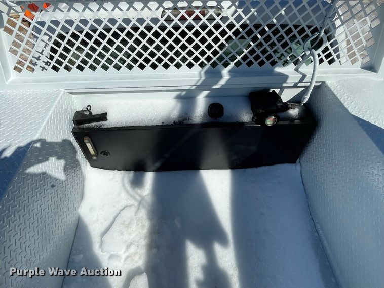 image for item JR9858 2011 Ford F550 Super Duty XL  utility / service truck