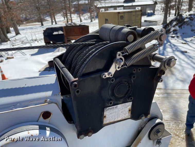 image for item JR9858 2011 Ford F550 Super Duty XL  utility / service truck