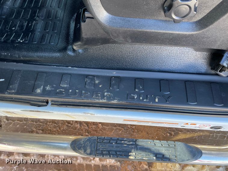 image for item JR9858 2011 Ford F550 Super Duty XL  utility / service truck