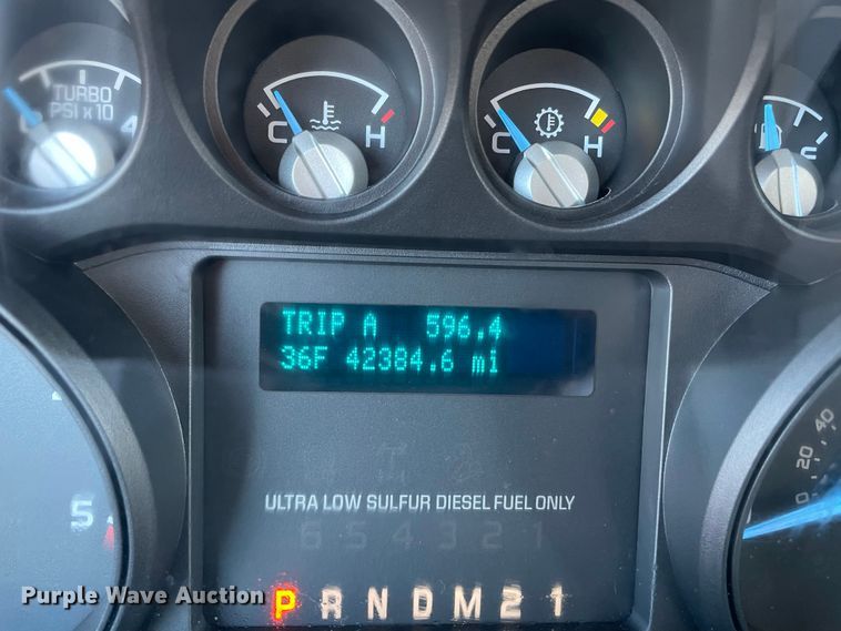 image for item JR9858 2011 Ford F550 Super Duty XL  utility / service truck