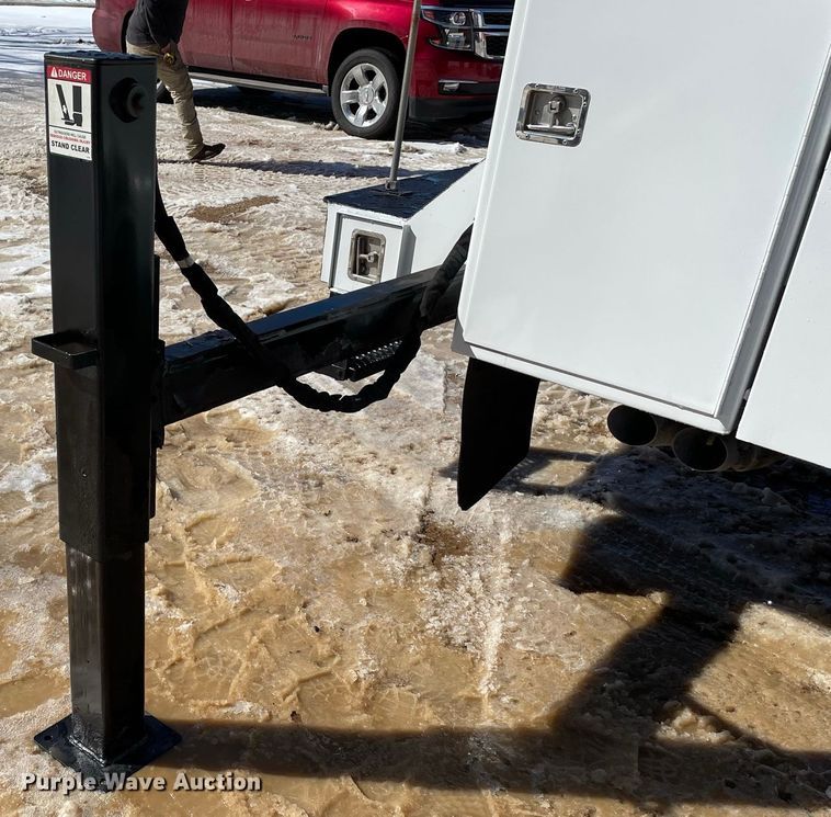 image for item JR9858 2011 Ford F550 Super Duty XL  utility / service truck