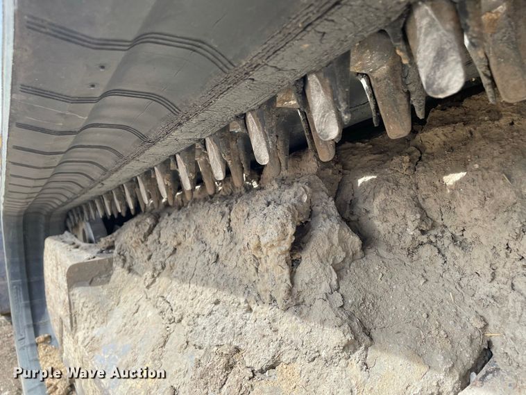 image for item JR9862 2017 Takeuchi TL12R2  tracked skid steer loader