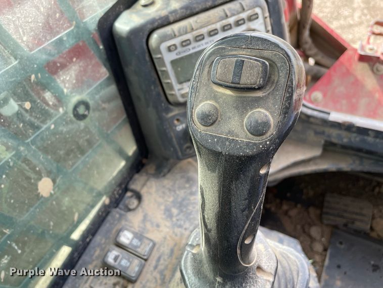 image for item JR9862 2017 Takeuchi TL12R2  tracked skid steer loader