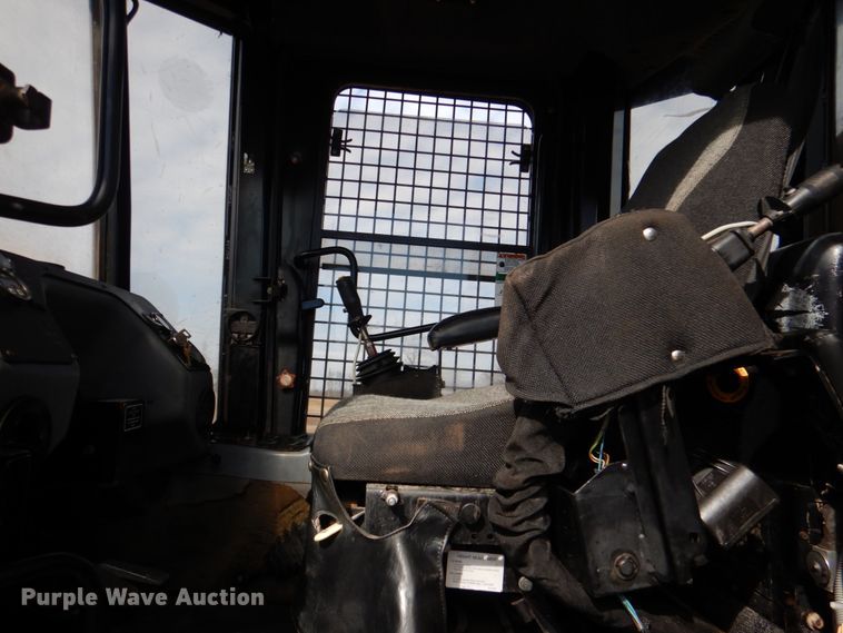 image for item JS9715 2011 Caterpillar 563  mulcher