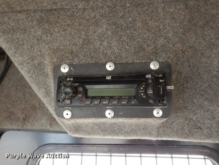 image for item JS9715 2011 Caterpillar 563  mulcher