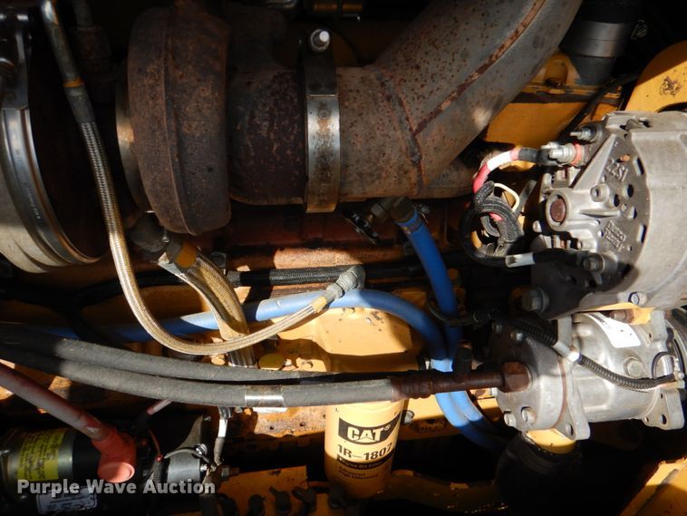 image for item JS9715 2011 Caterpillar 563  mulcher