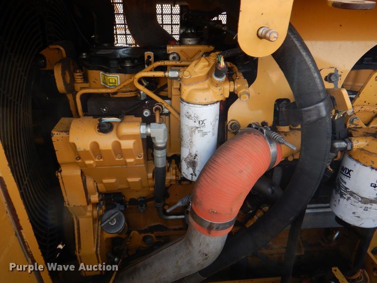 image for item JS9715 2011 Caterpillar 563  mulcher