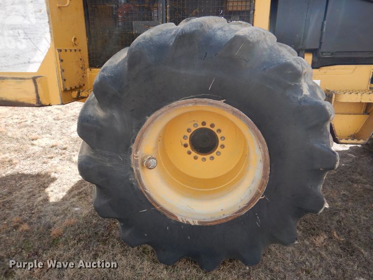 image for item JS9715 2011 Caterpillar 563  mulcher