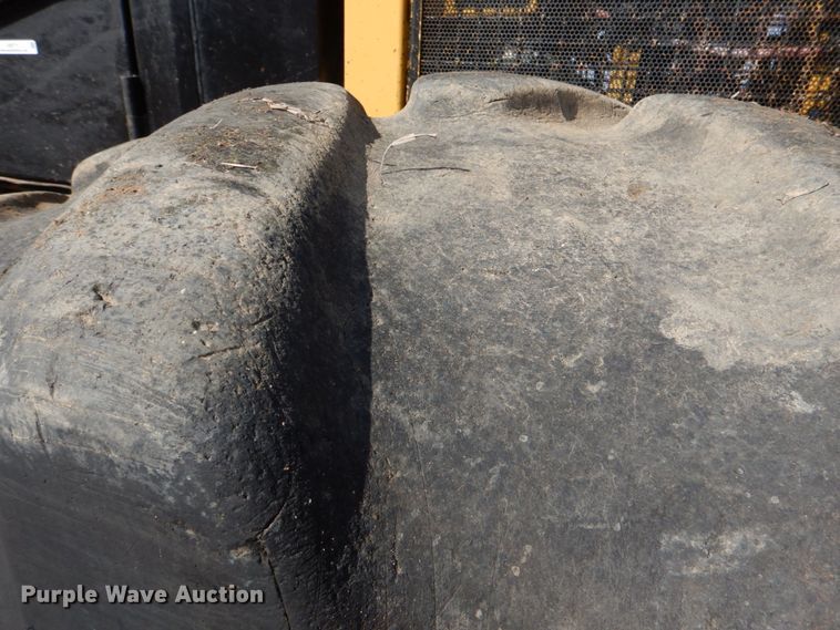 image for item JS9715 2011 Caterpillar 563  mulcher