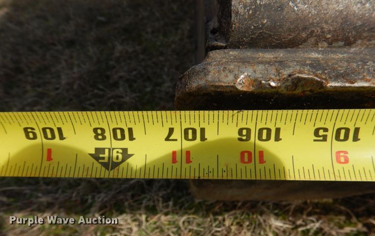 image for item JS9715 2011 Caterpillar 563  mulcher