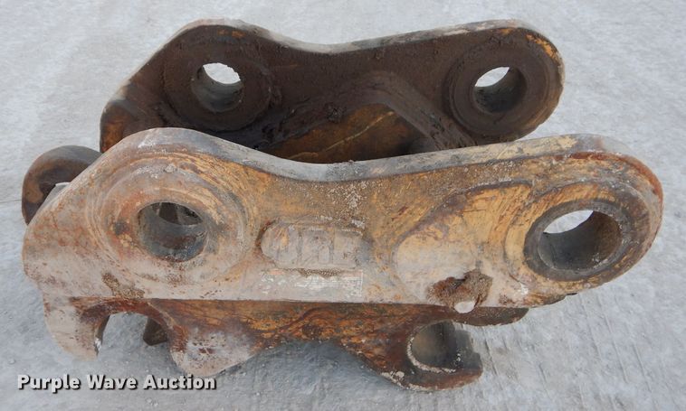 image for item JX9205 JRB hydraulic quick coupler