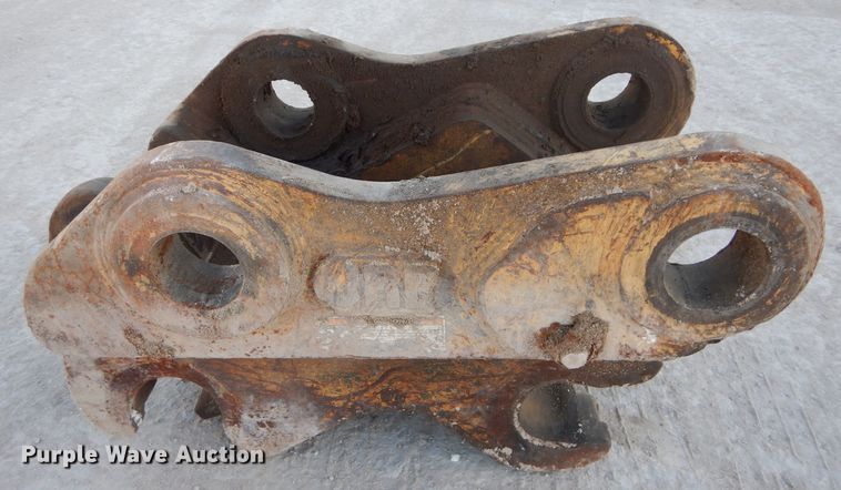 image for item JX9205 JRB hydraulic quick coupler