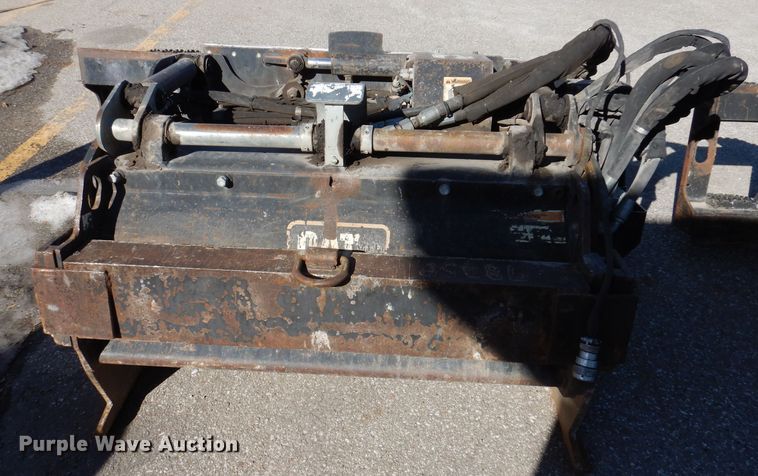 image for item KG9973 Caterpillar 43" W skid steer cold planer