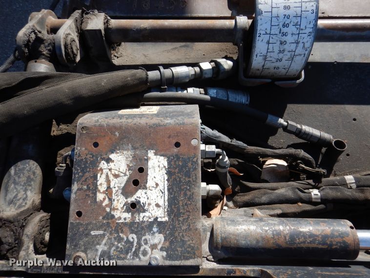 image for item KG9973 Caterpillar 43" W skid steer cold planer