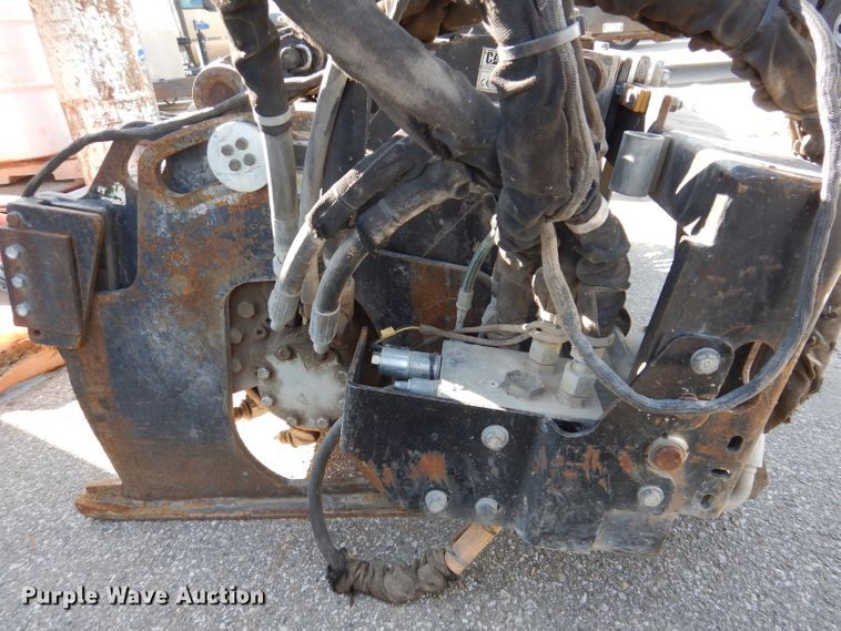 image for item KG9973 Caterpillar 43" W skid steer cold planer