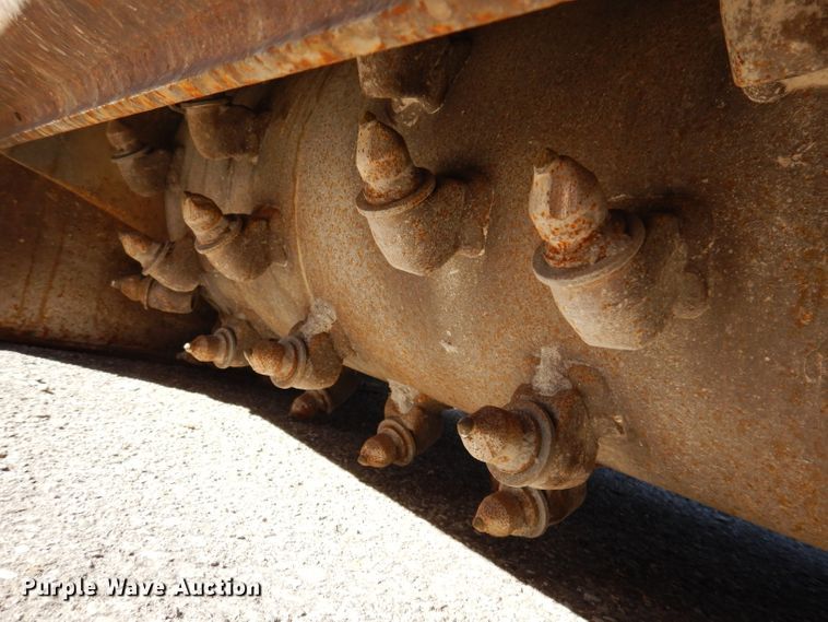 image for item KG9973 Caterpillar 43" W skid steer cold planer