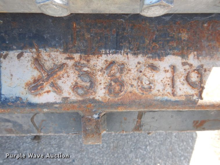 image for item KG9973 Caterpillar 43" W skid steer cold planer