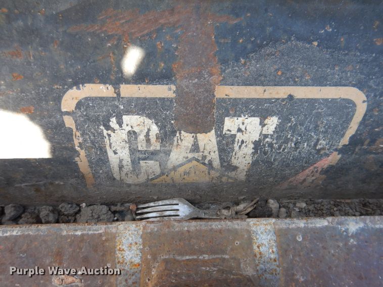 image for item KG9973 Caterpillar 43" W skid steer cold planer