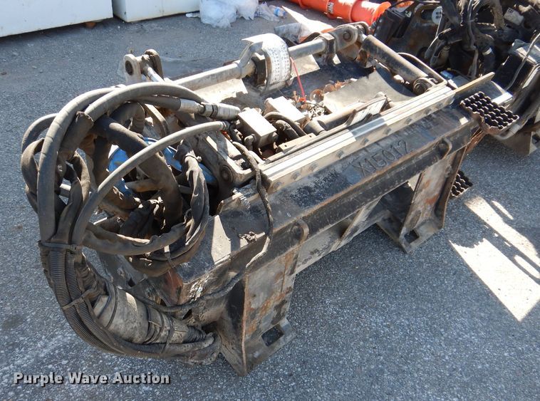 image for item KG9974 Caterpillar 43" W skid steer cold planer