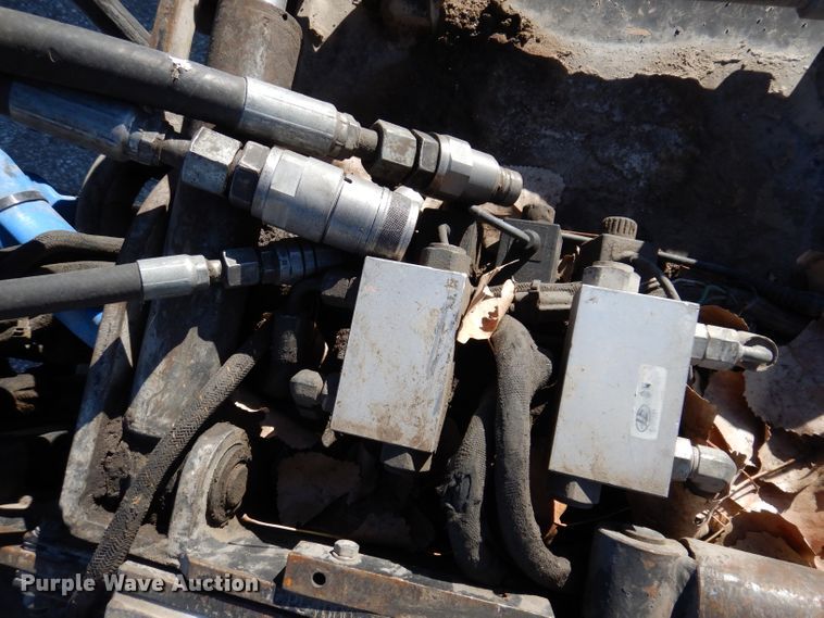 image for item KG9974 Caterpillar 43" W skid steer cold planer