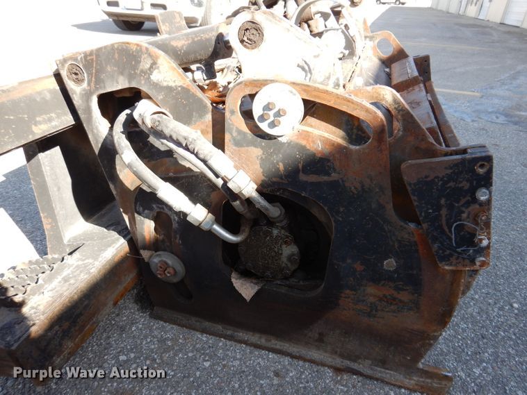 image for item KG9974 Caterpillar 43" W skid steer cold planer