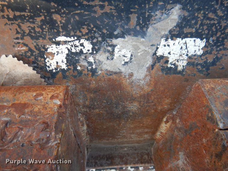 image for item KG9974 Caterpillar 43" W skid steer cold planer