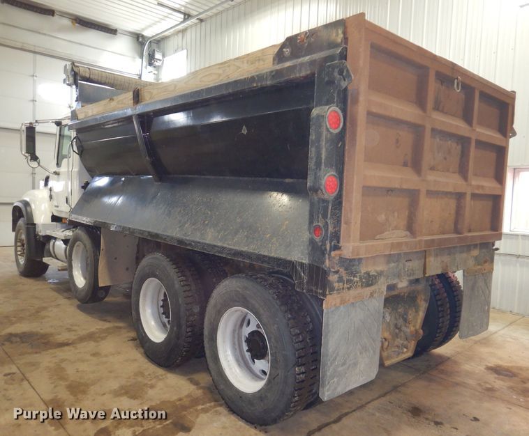 image for item KG9992 2004 Mack CV713 Granite  dump truck