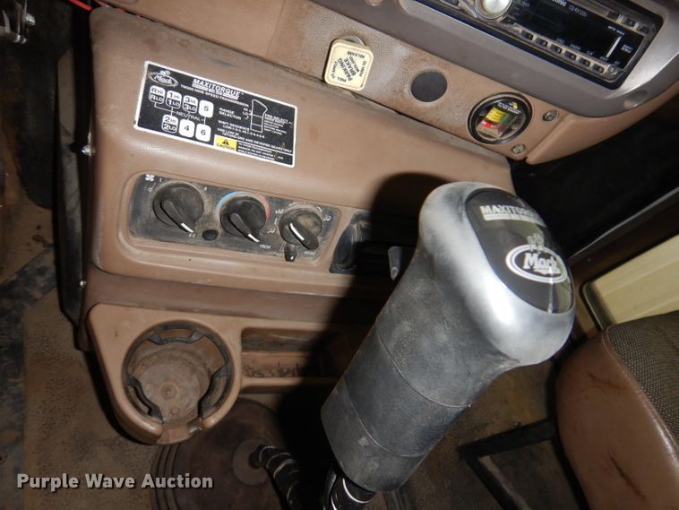 image for item KG9992 2004 Mack CV713 Granite  dump truck