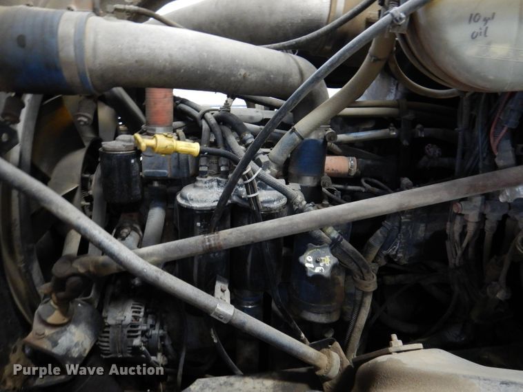 image for item KG9992 2004 Mack CV713 Granite  dump truck