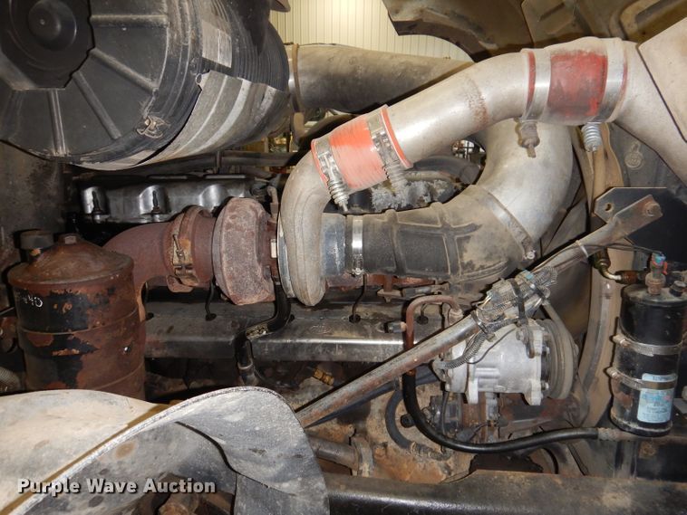 image for item KG9992 2004 Mack CV713 Granite  dump truck