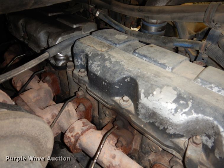 image for item KG9992 2004 Mack CV713 Granite  dump truck