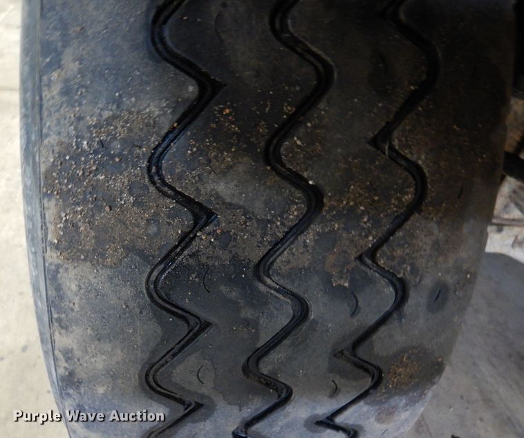 image for item KG9992 2004 Mack CV713 Granite  dump truck