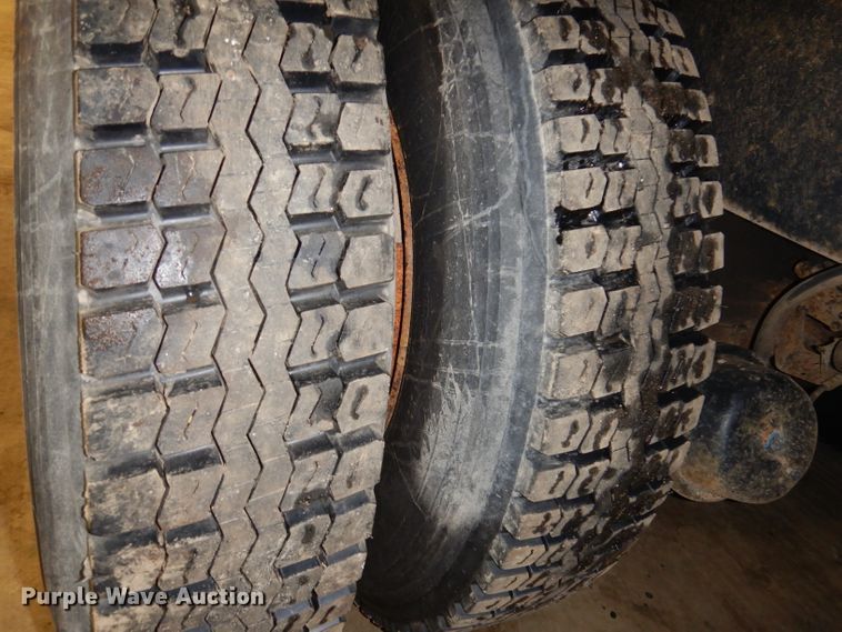 image for item KG9992 2004 Mack CV713 Granite  dump truck