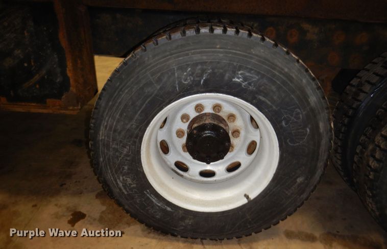 image for item KG9992 2004 Mack CV713 Granite  dump truck