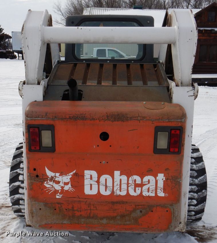 image for item KH9002 2003 Bobcat S250  skid steer loader